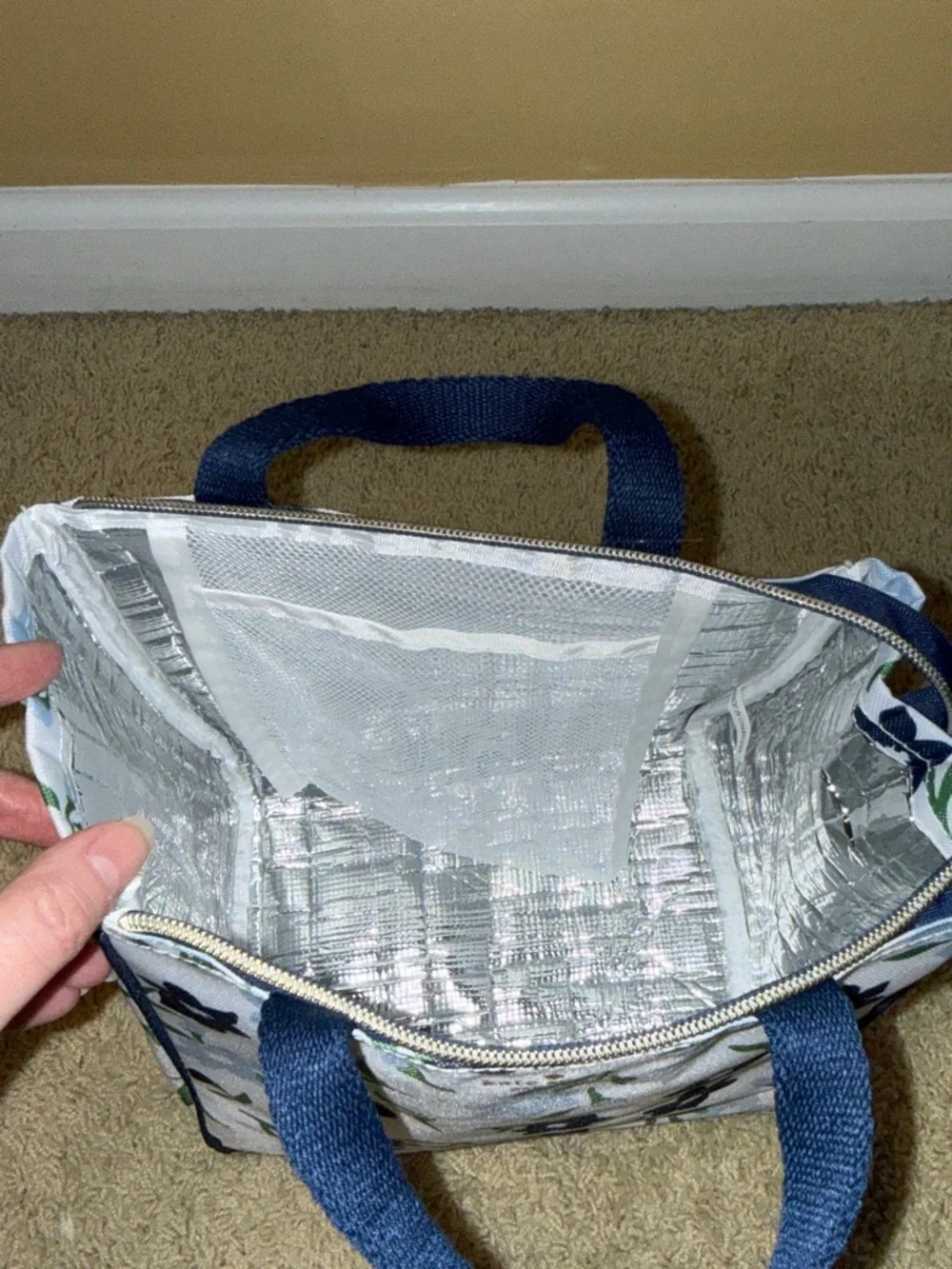 kate spade Floral Lunch Bag Tote in Navy, Light Blue & Green - Picture 9 of 12